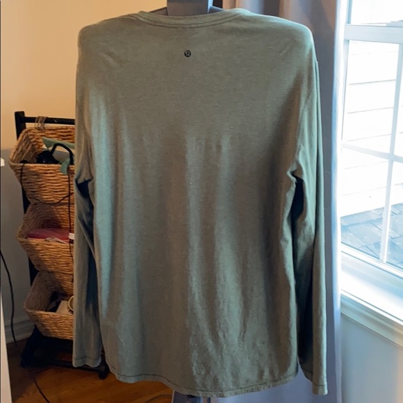 Lululemon khaki green long sleeve - Picture 2 of 3